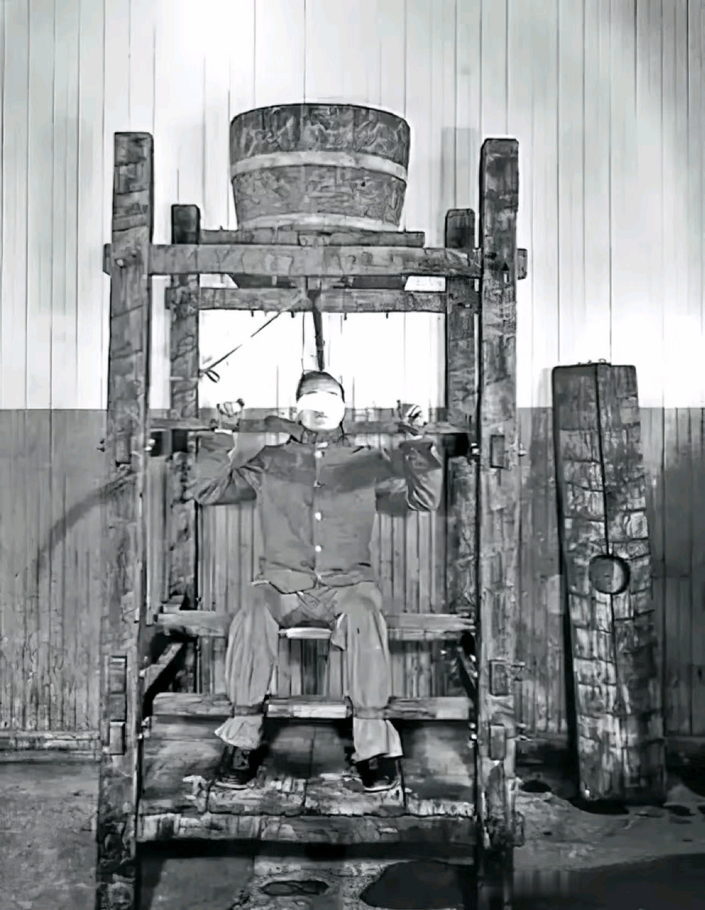 二战期间,日本曾发明了一种残忍的刑罚