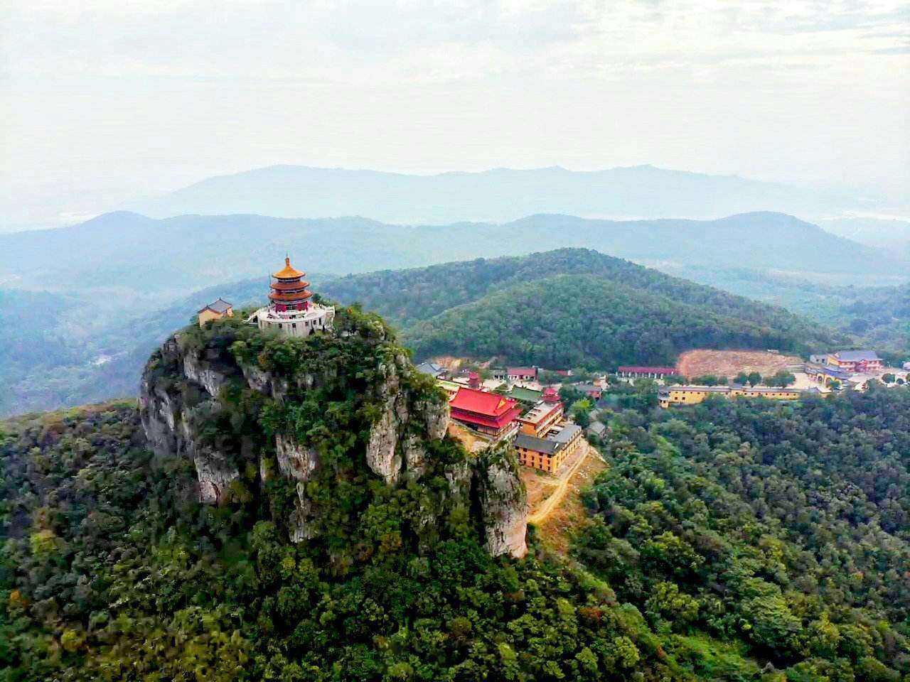马鞍山魅力一日游,探秘褒禅山,采石矶,尽享自然与文化之美!