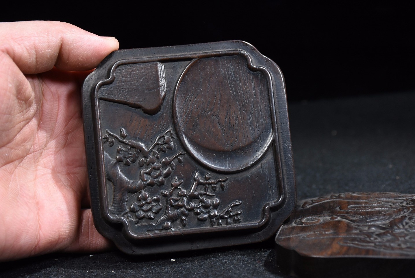 探寻历史:中国古代文人书房必备的八大文玩雅器