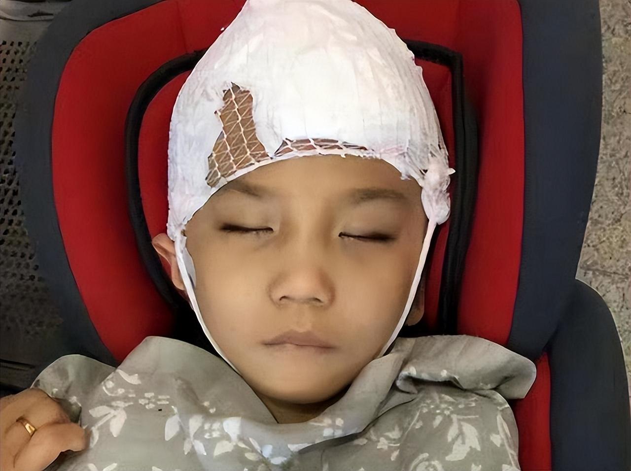 2017年陕西6岁儿童被继母虐待成植物人最终继母被判16年