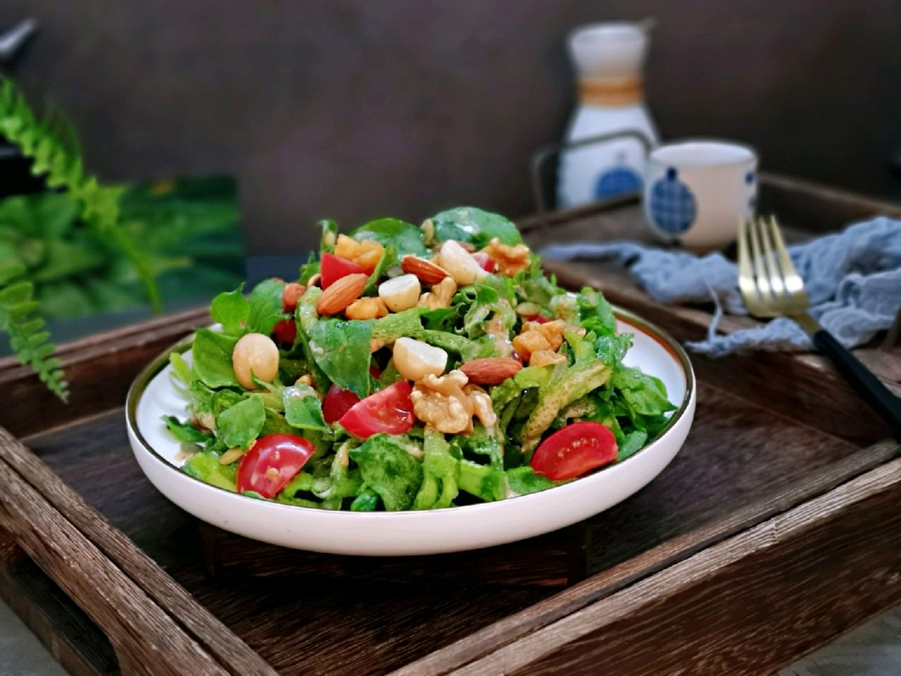 要减肥的人注意!这5种食物看似能减肥,热量却很高,越吃越肥