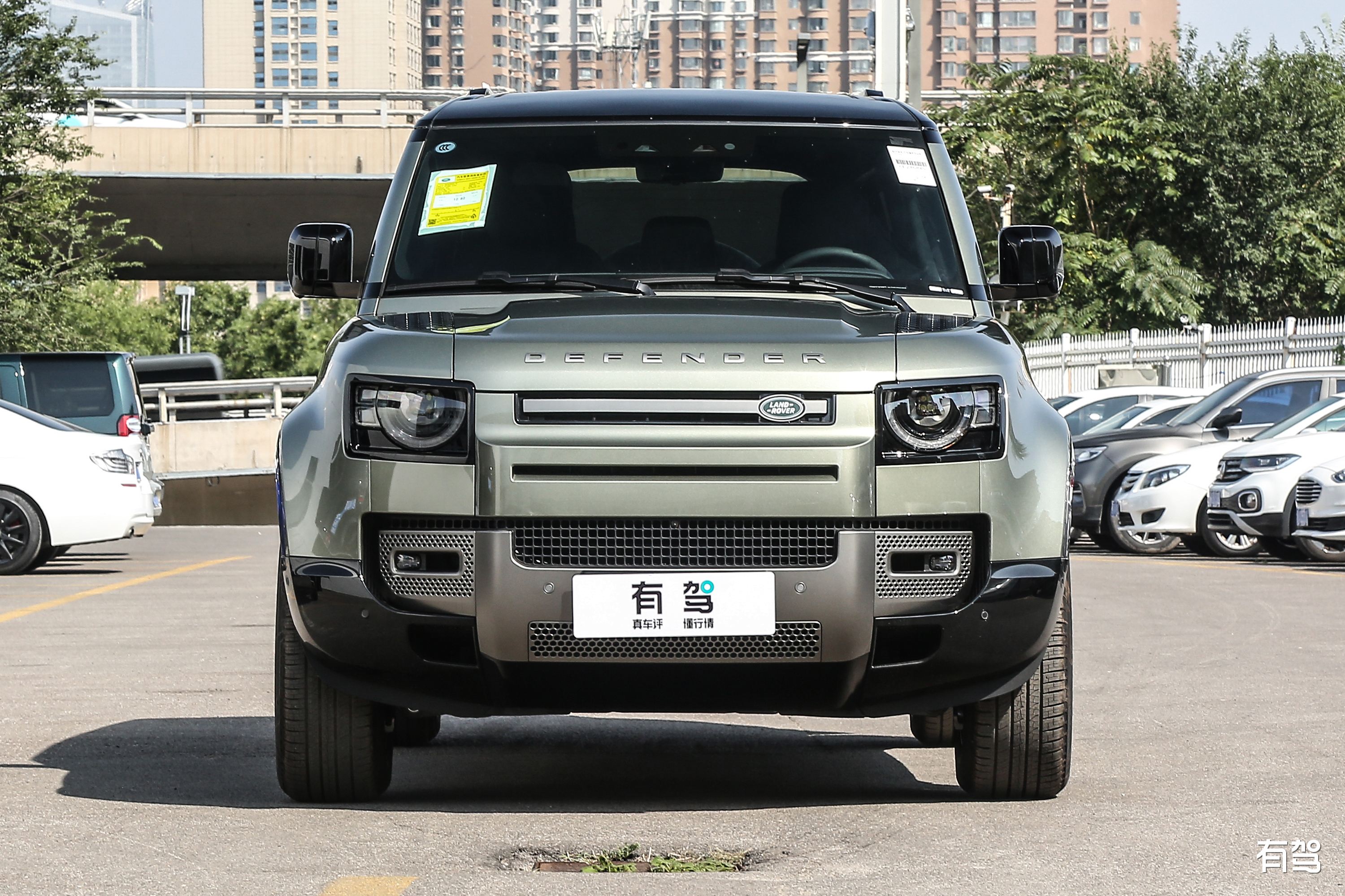 新款路虎卫士110性价比怎么样