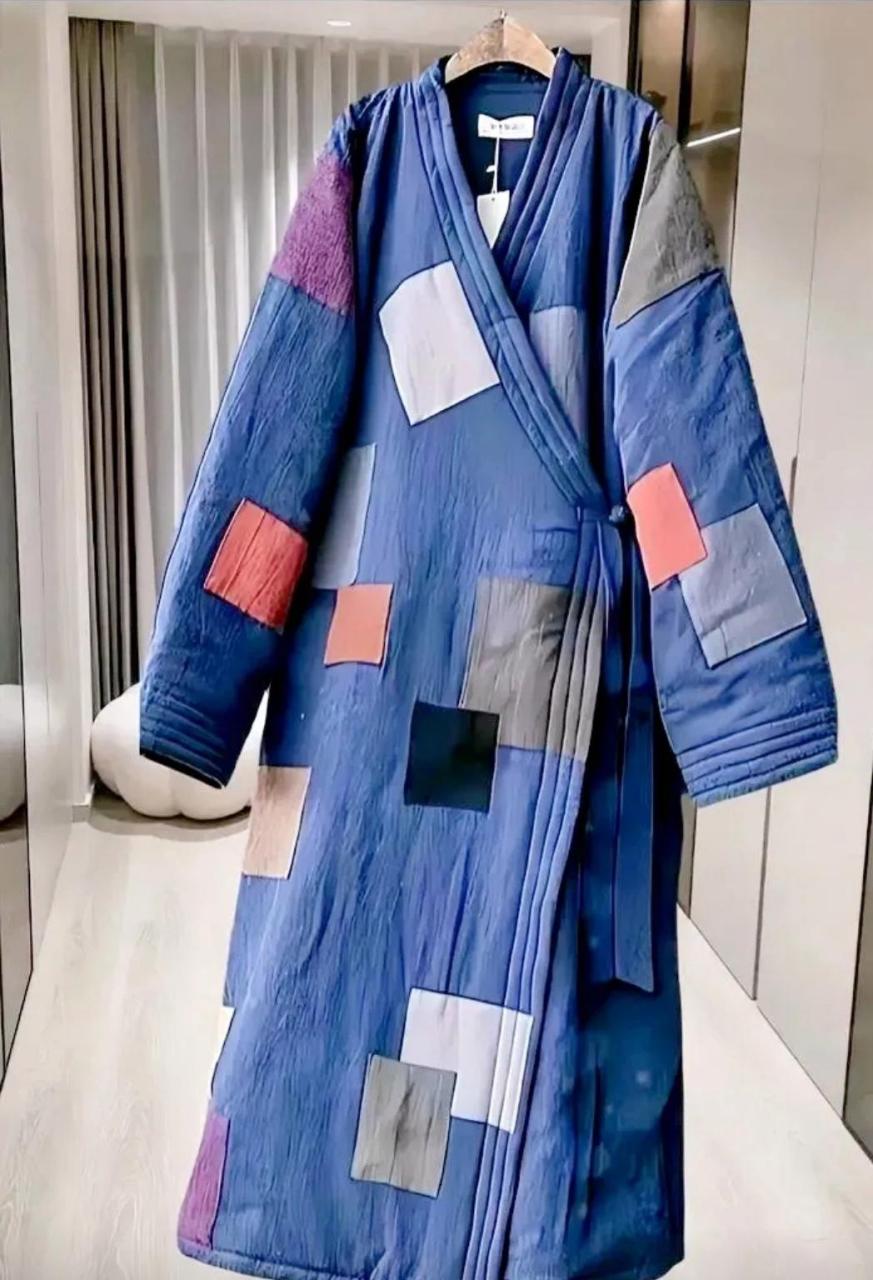 这种满是补丁的衣服居然要好几百.