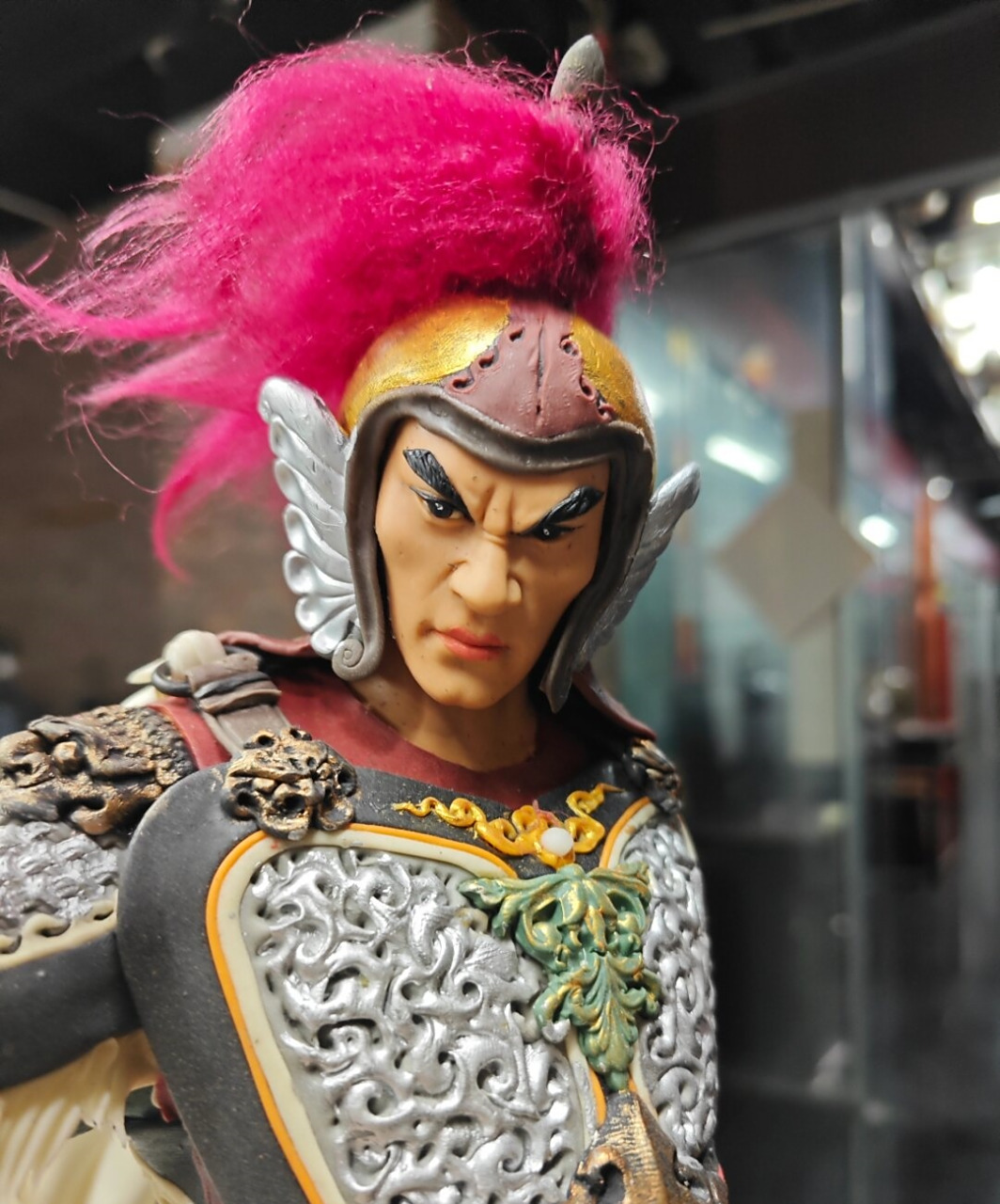 非遗面塑作品《赵子龙》  非遗面塑作品是一种传统的民间艺术,它以