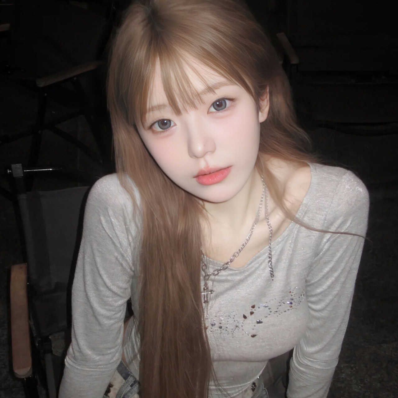 清冷感氛围女生头像 后来重闻往事如耳旁过风,不忙不乱 #最靓头像壁纸