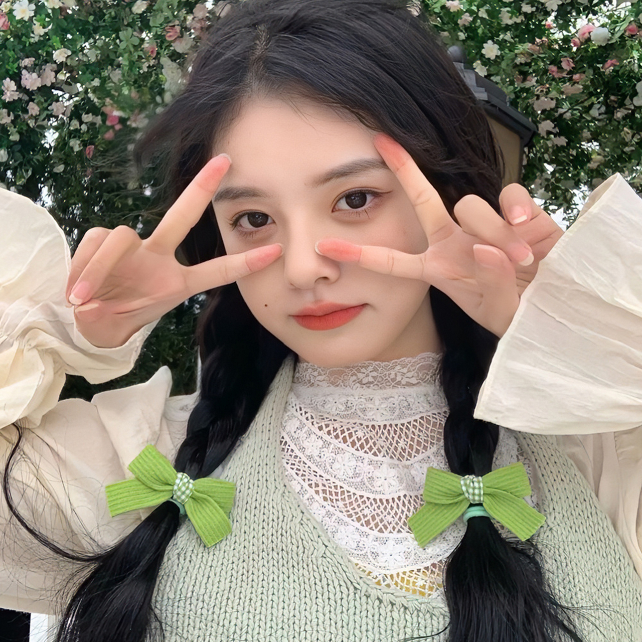 绿色系气质女生头像 67676798 如果治愈有颜色,那一定少不了