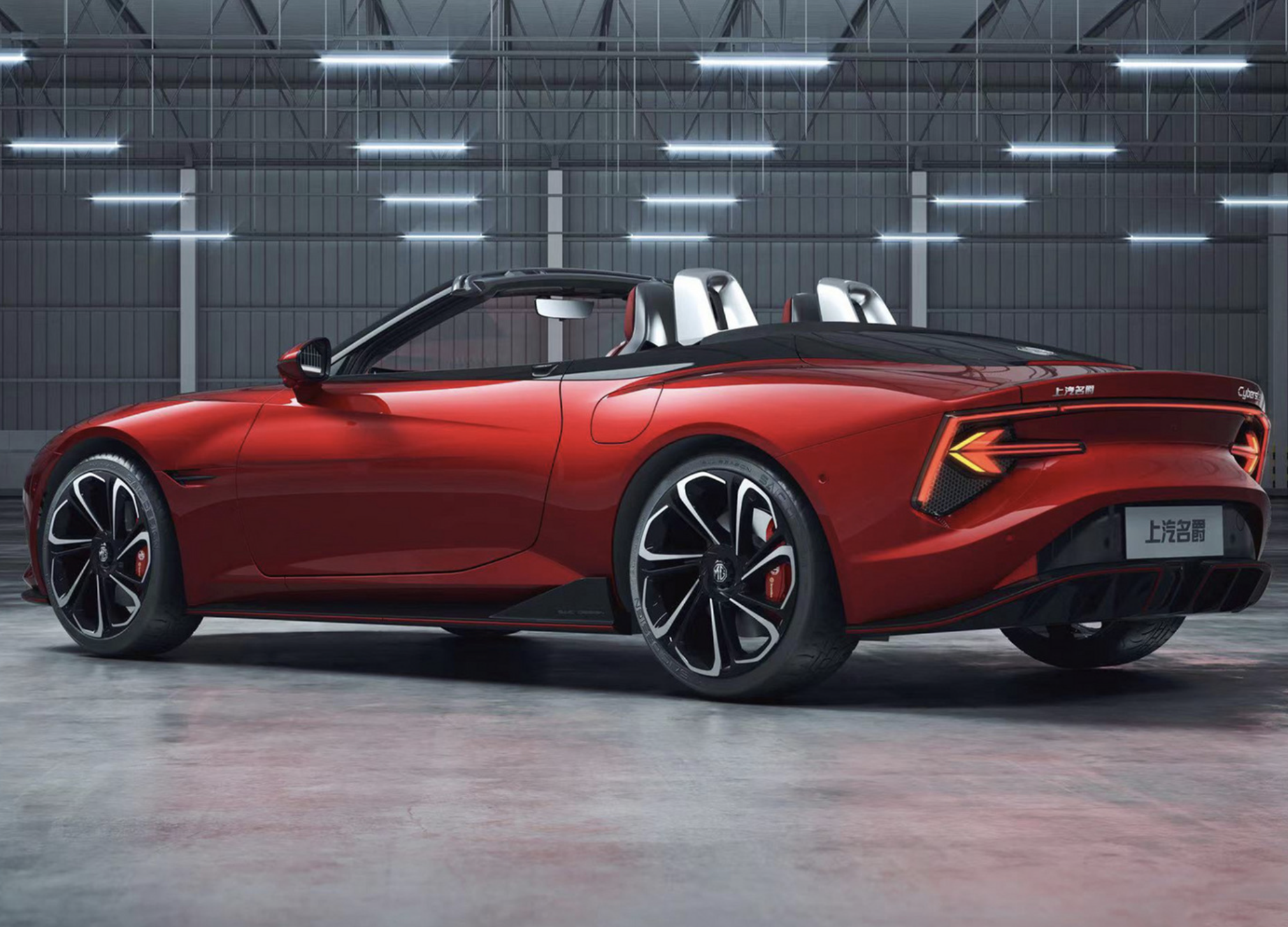 帅气的国产跑车,双座软顶敞篷,3.2s破百,续航520km,限量100台