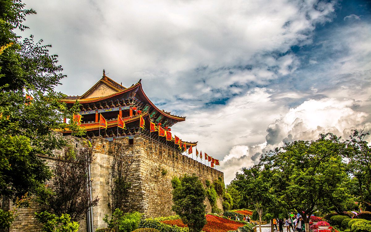 走进大理古城,探寻神秘的历史文化与美景