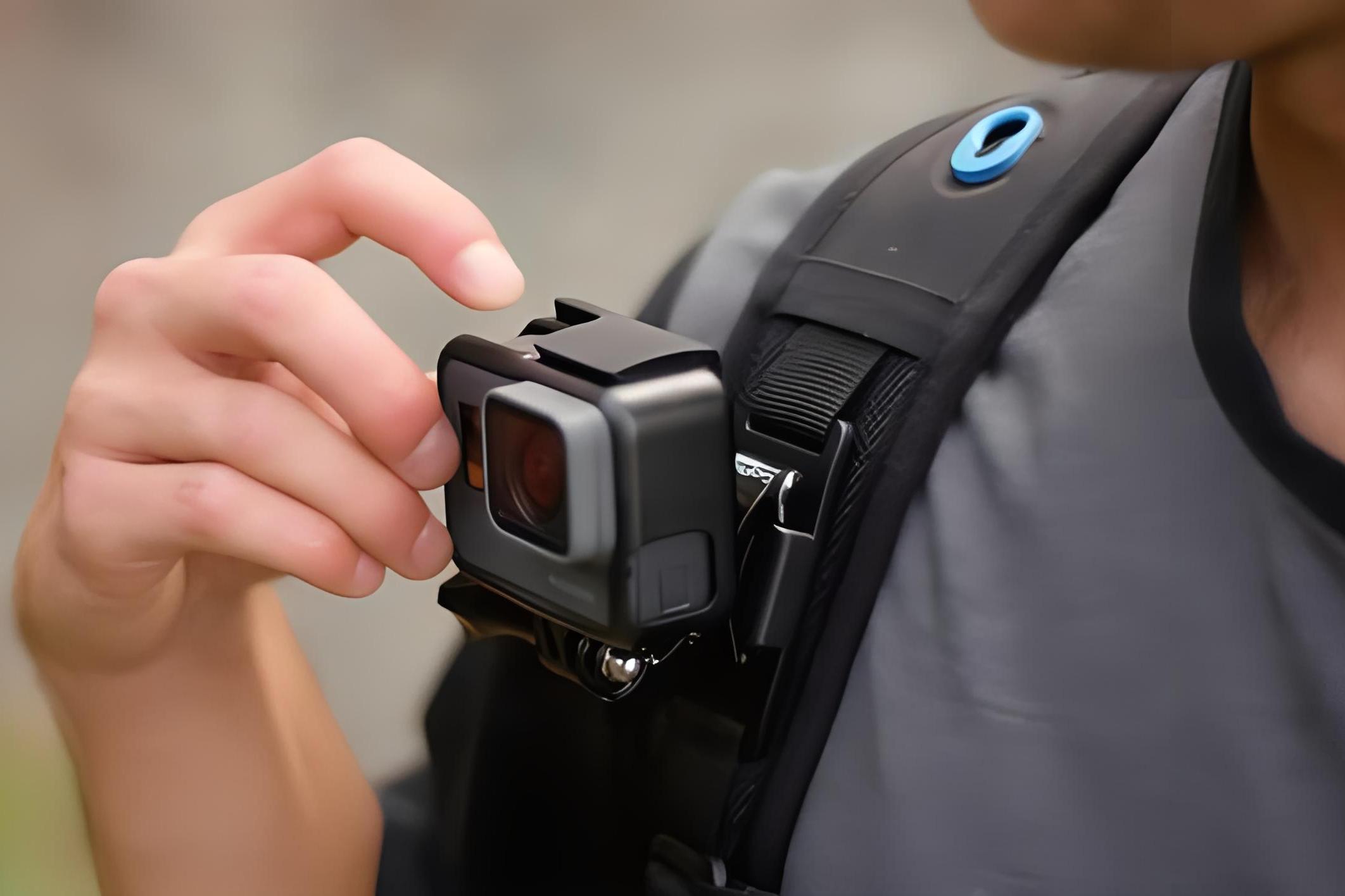 小米新专利揭秘!穿戴设备预警,让偷窥者无处遁形