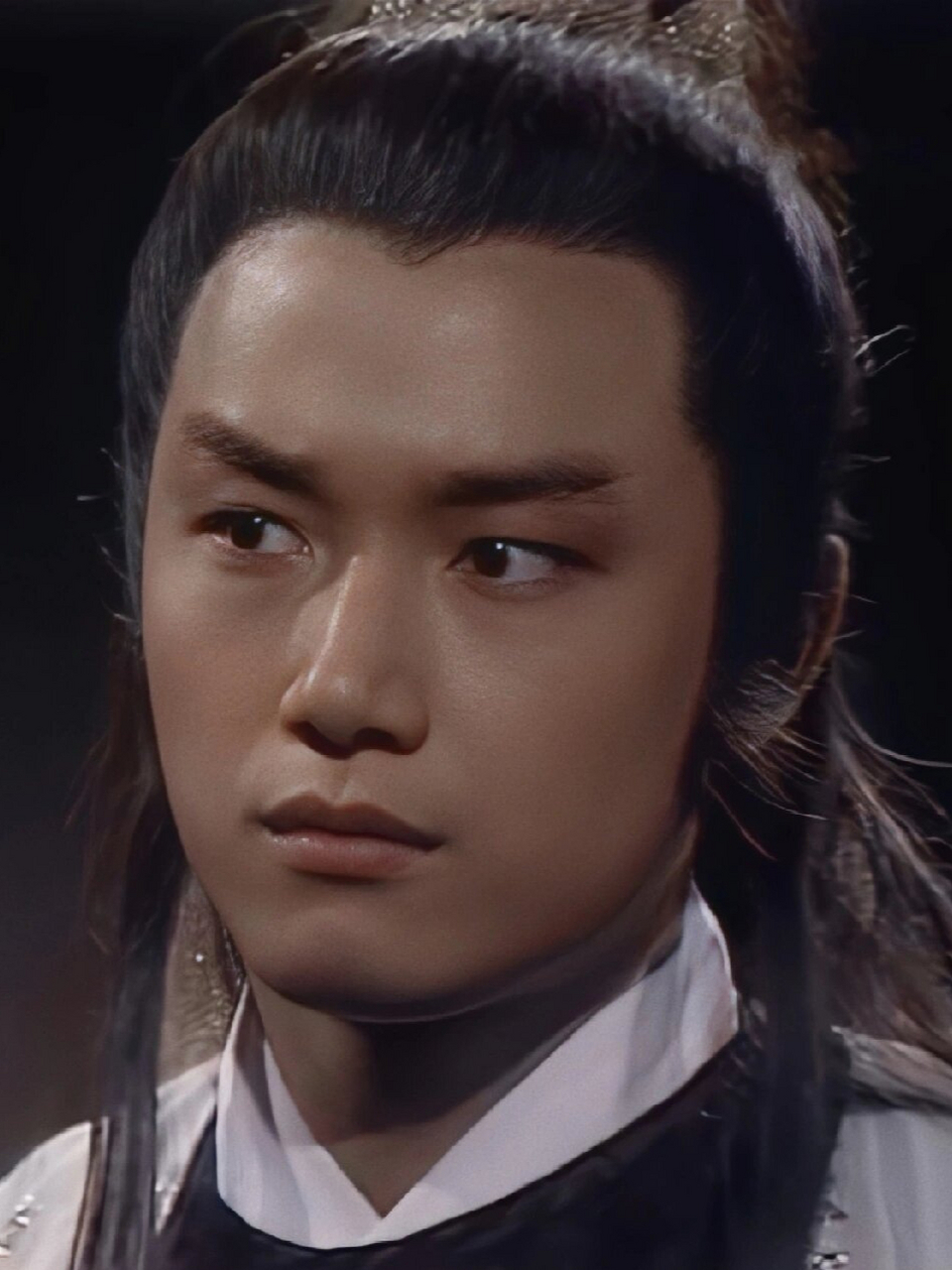 苗侨伟杨康 83版杨康之所以经典,除了演员本身长得好看又贵气,三哥在