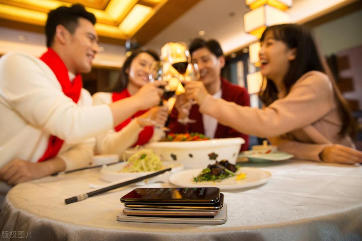 非常重要的事情,实在走不开,真的为不能参加这么美好的聚会感到抱歉