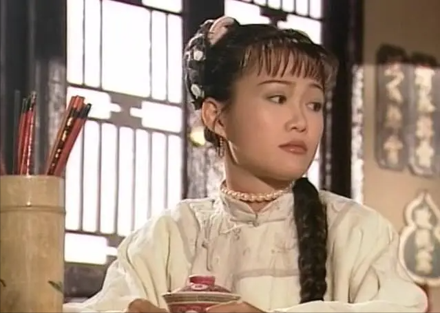 陈小春版鹿鼎记26年他的"老婆们"似乎销声匿迹她们现在过得如何