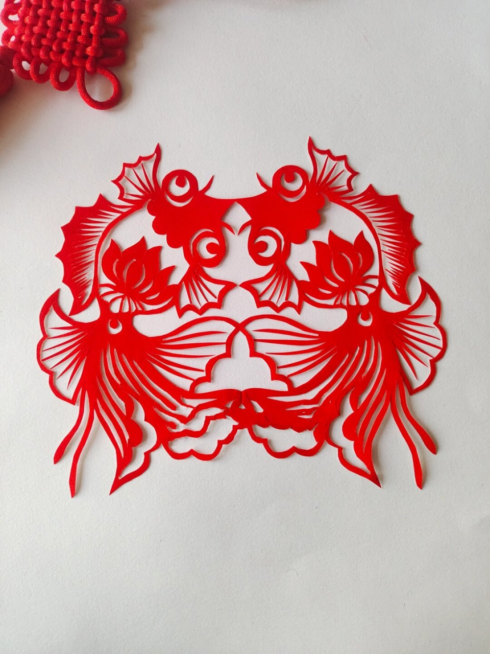 每日一剪对折金鱼  非遗剪纸