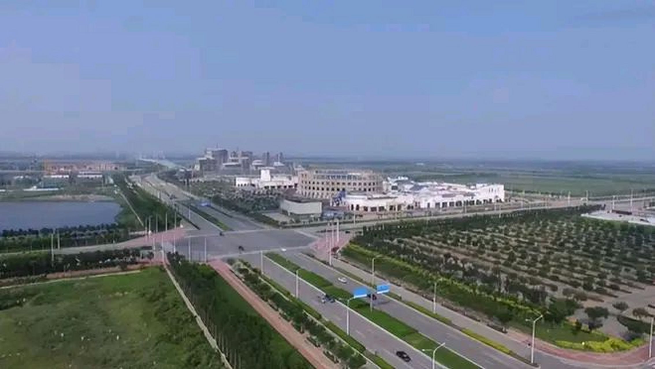 据了解,天津医科大学新校区即将在静海区建成,也就是团泊新城的天津