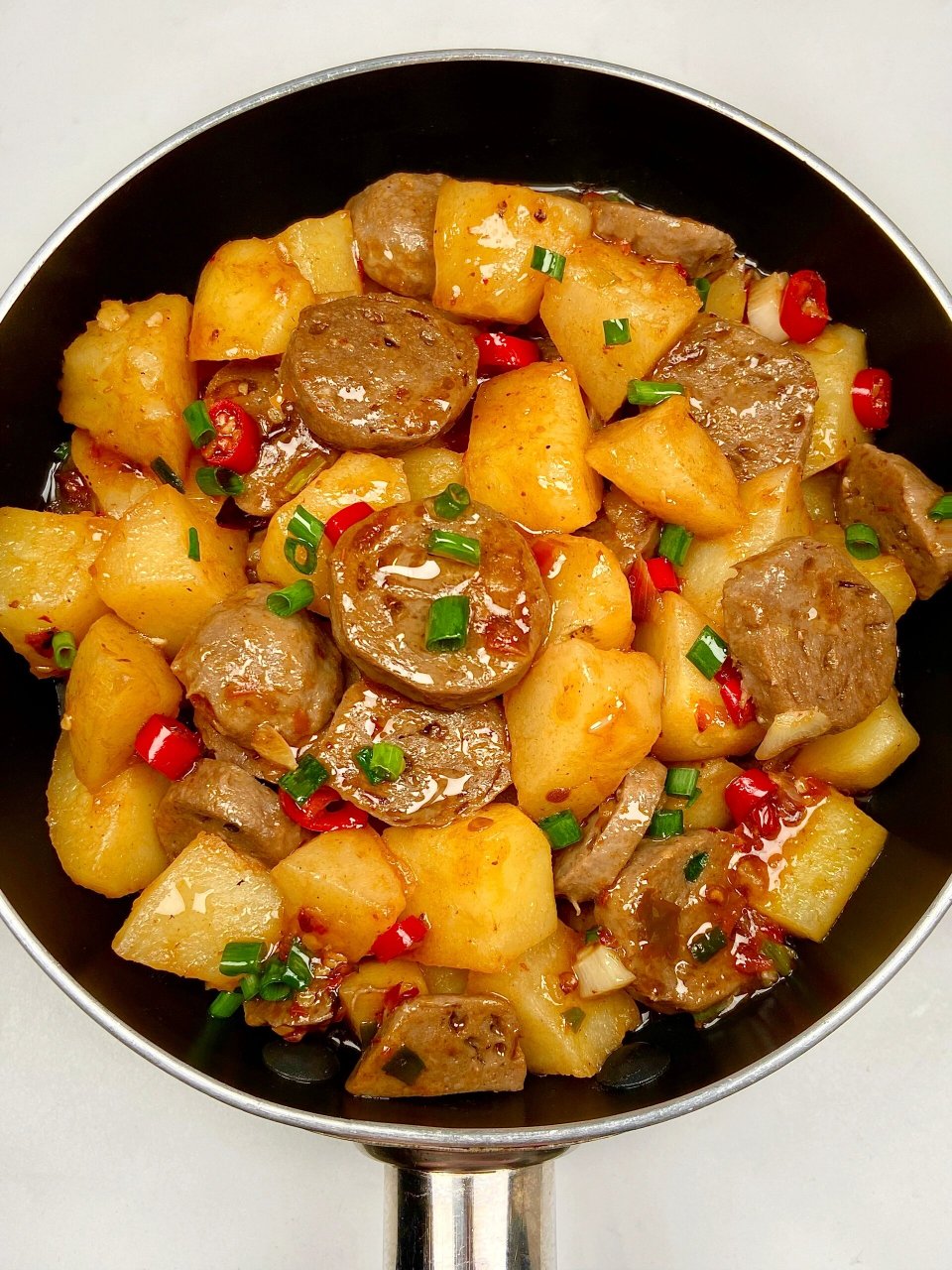 你们一定要去试试这道土豆烧牛肉丸!