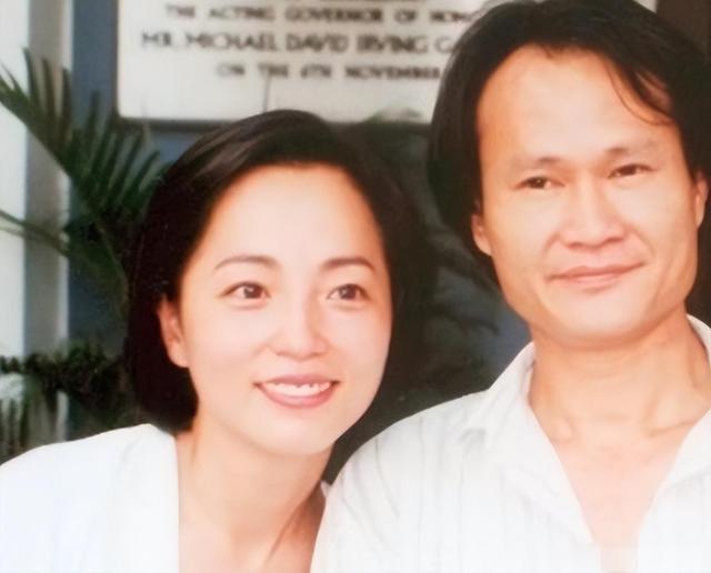 60岁港星苑琼丹获封菲律宾穆斯林公主,堪称华人之光!