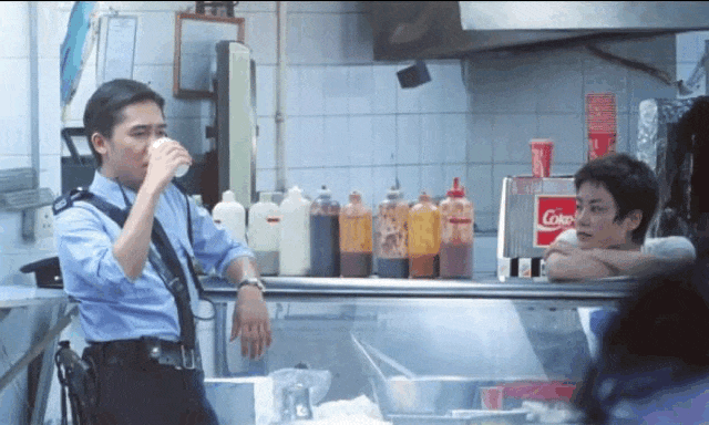 "王家卫疯狂抽帧,李安疯狂补帧",说的是什么?