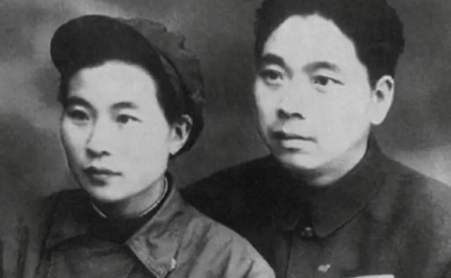 少将李钟奇打彭老总耳光,吴忠替彭总出头,多年后被李钟奇举报