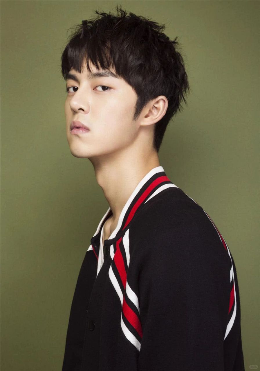 谢彬彬主演,热议不断》  在这个以小鲜肉为主打的影视市场上,帅气又