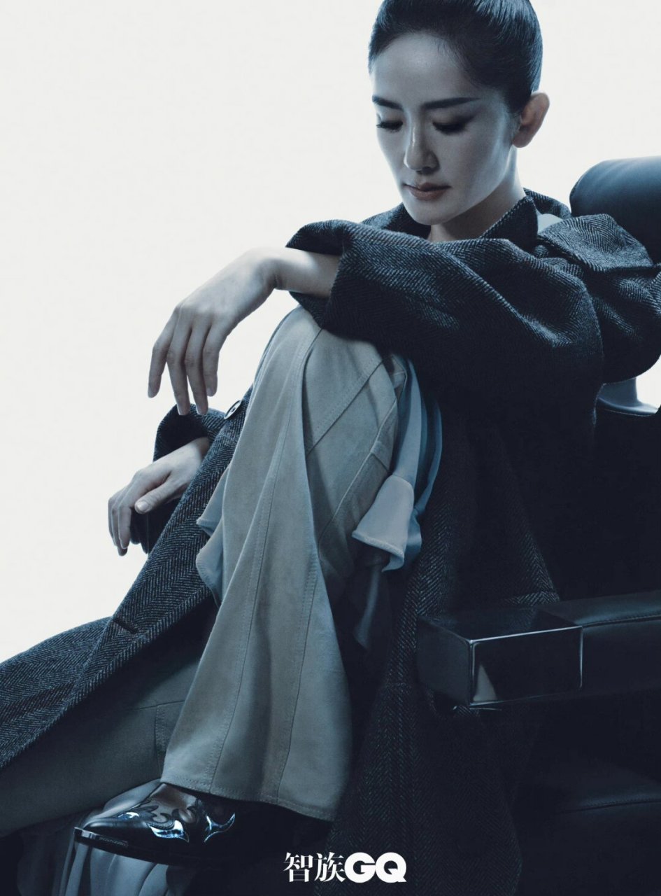 谢娜 智族gq 时尚大片  知名女星谢娜登上智族gq杂志的时尚大片,惊艳