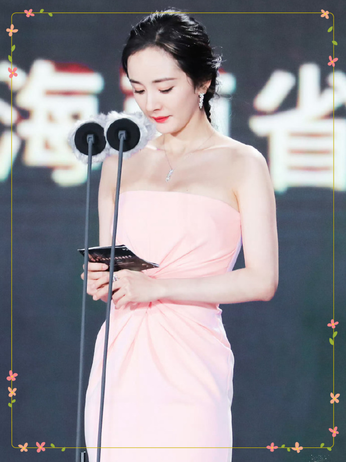 小伙伴们,你们是否还记得那些年我们一起追过的杨幂的经典作品呢?