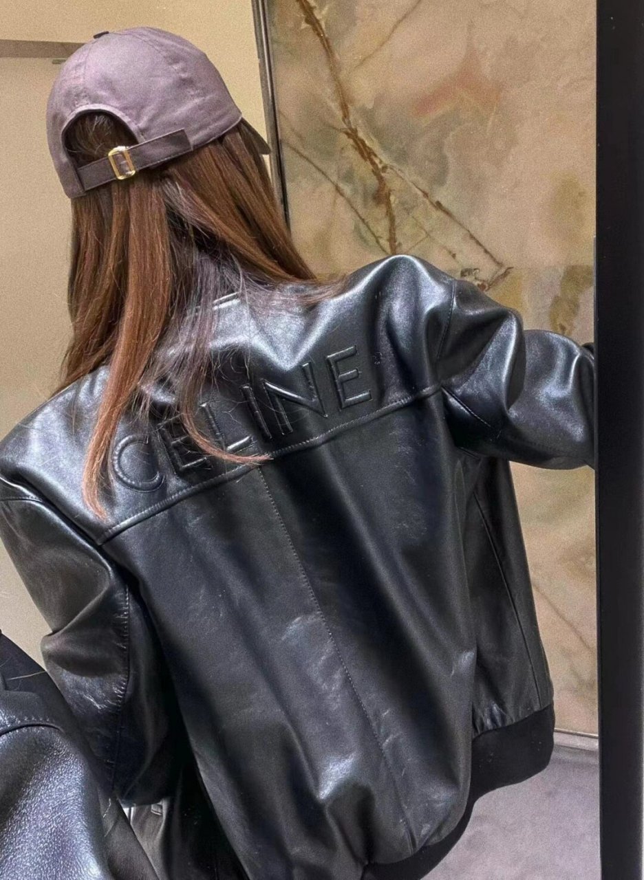 celine男女款皮衣  9797celine的男女款皮衣,绝对是今年时尚圈的