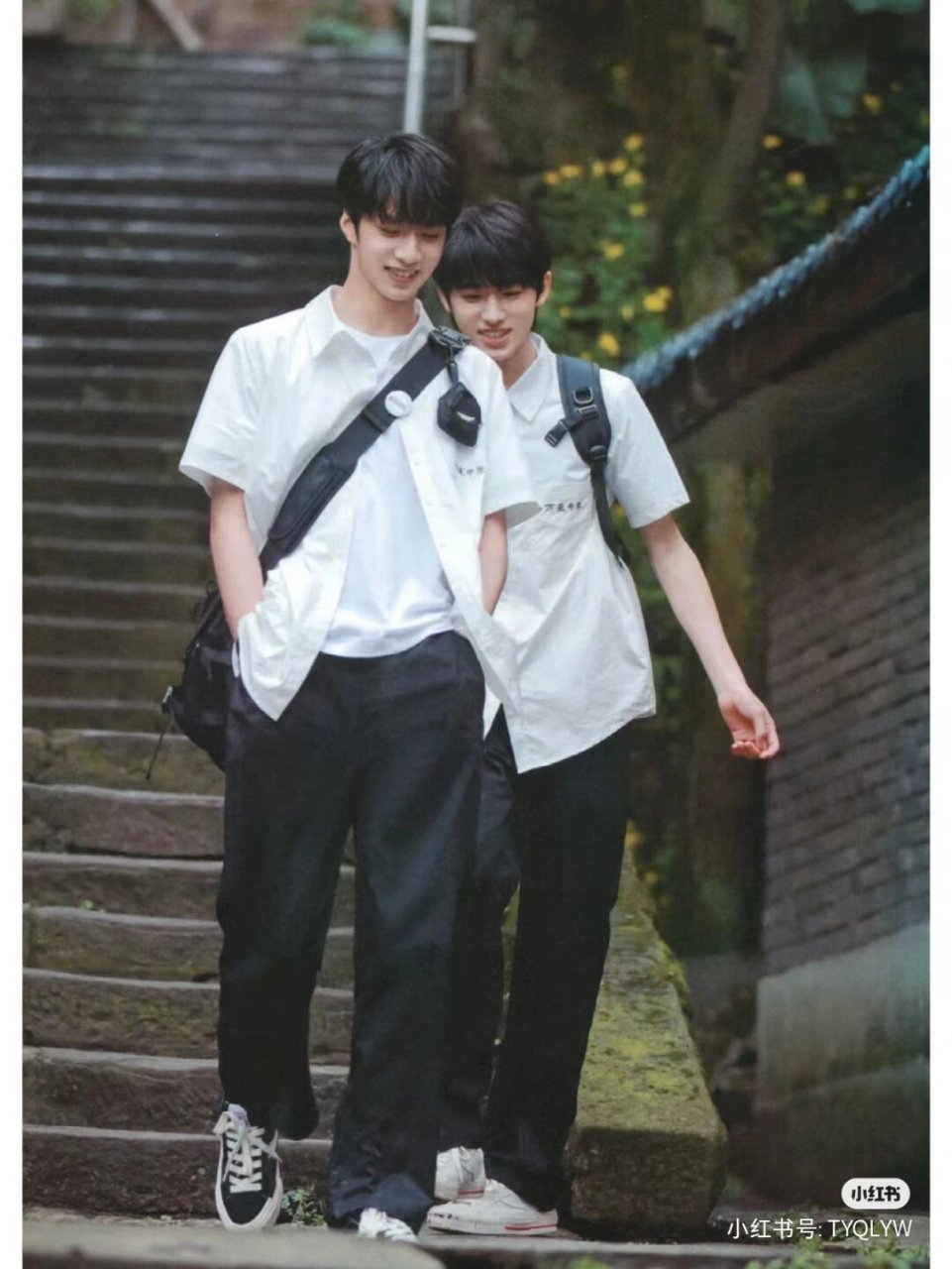 文轩真的很甜  在日常生活中,两位明星宋亚轩和刘耀文展现出引人注目