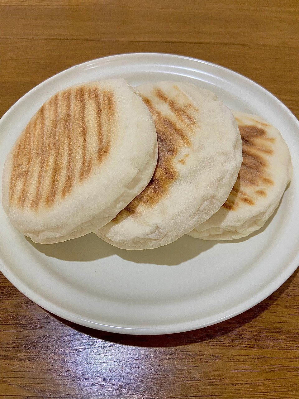 酒酿大饼,无糖无油,带着面香和酒酿香,太喜欢这种干面的饼了,好好吃