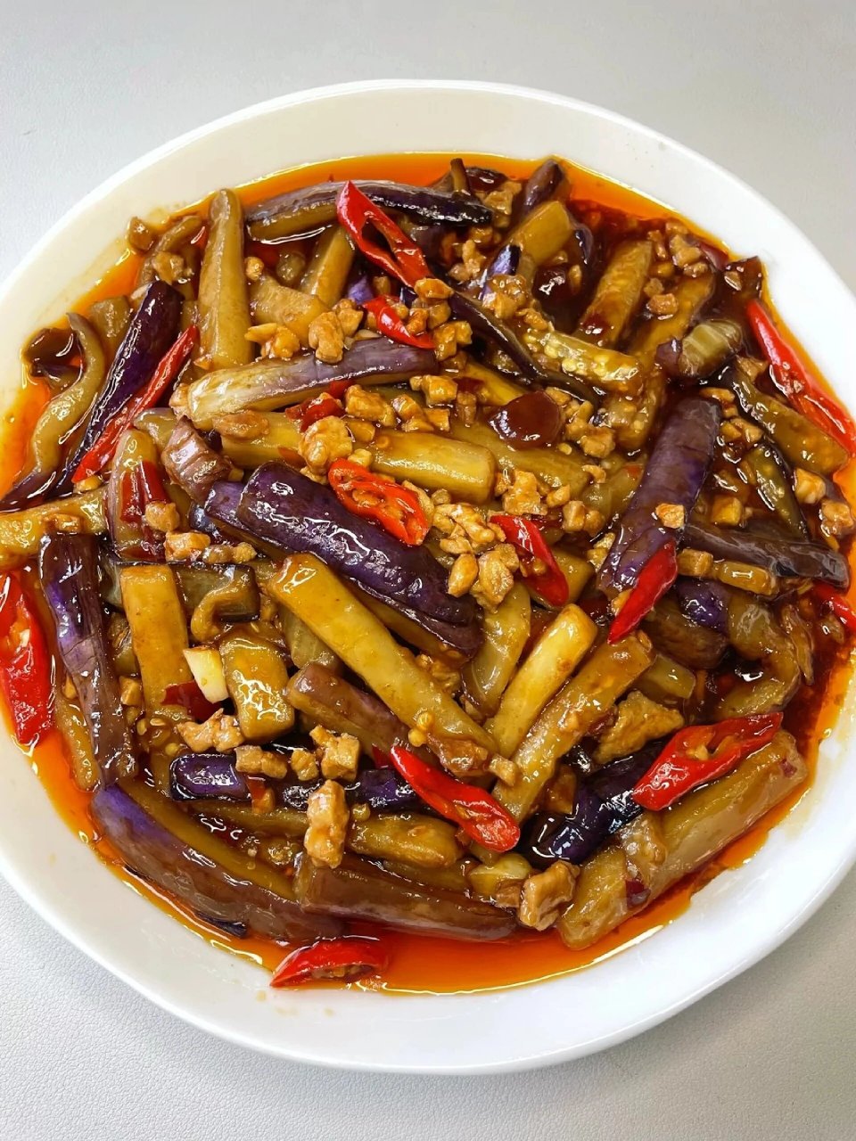 破防了…一定要试试这道家常红烧茄子