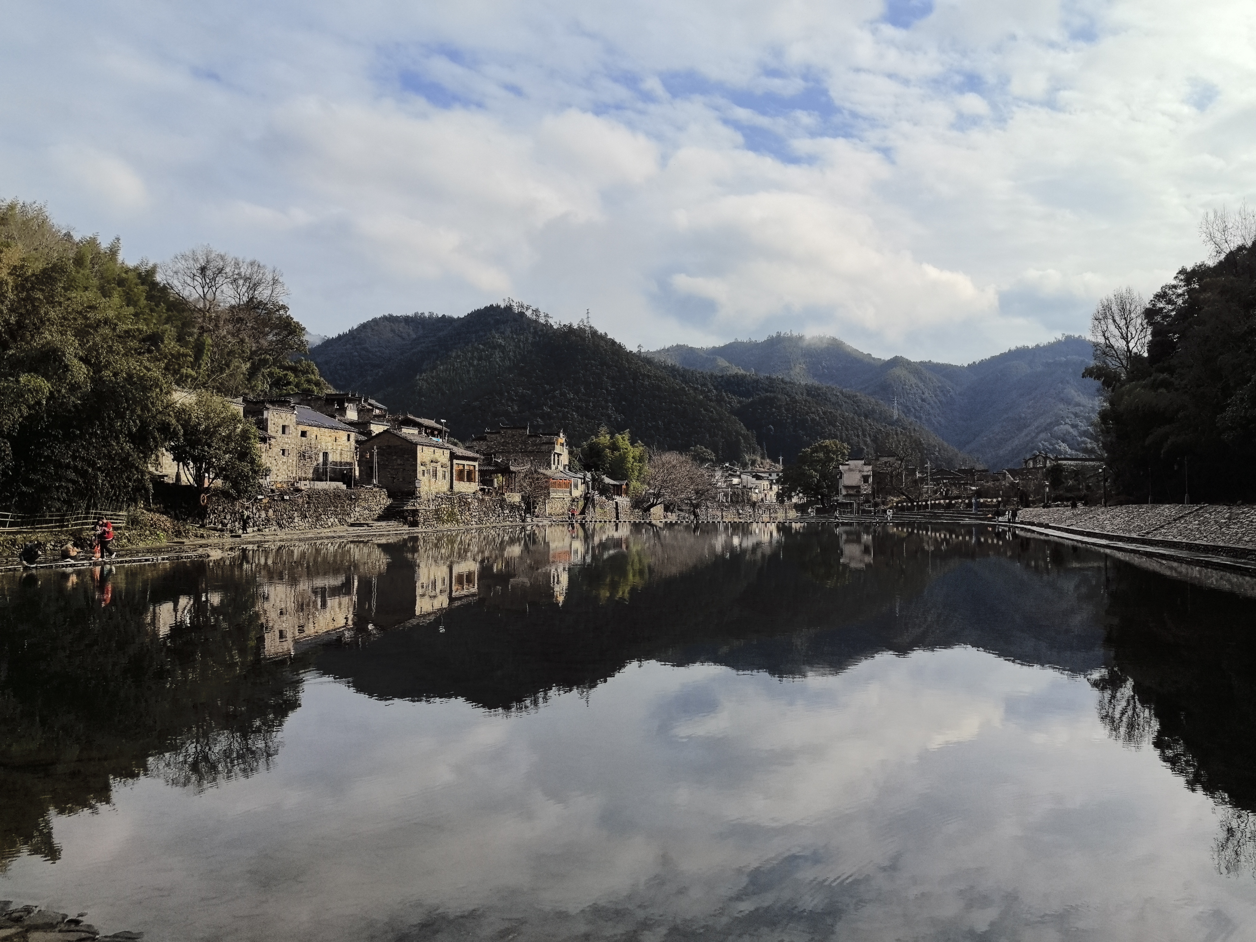 景德镇浮梁县首富图片