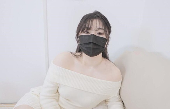 nana_taipei台北娜娜女友交换NTR视频讲的是和陌生人互相交换女友吗