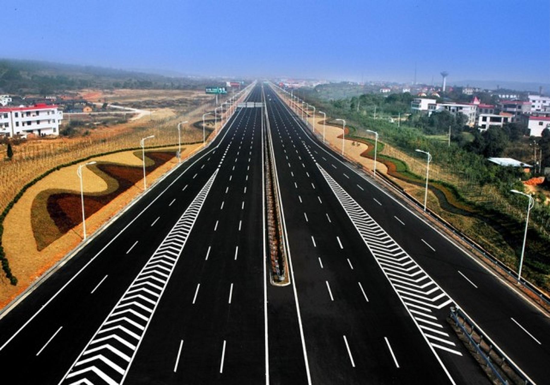 回顾中国战备高速公路揭秘:多功能交通动脉,国防安全的重要支撑