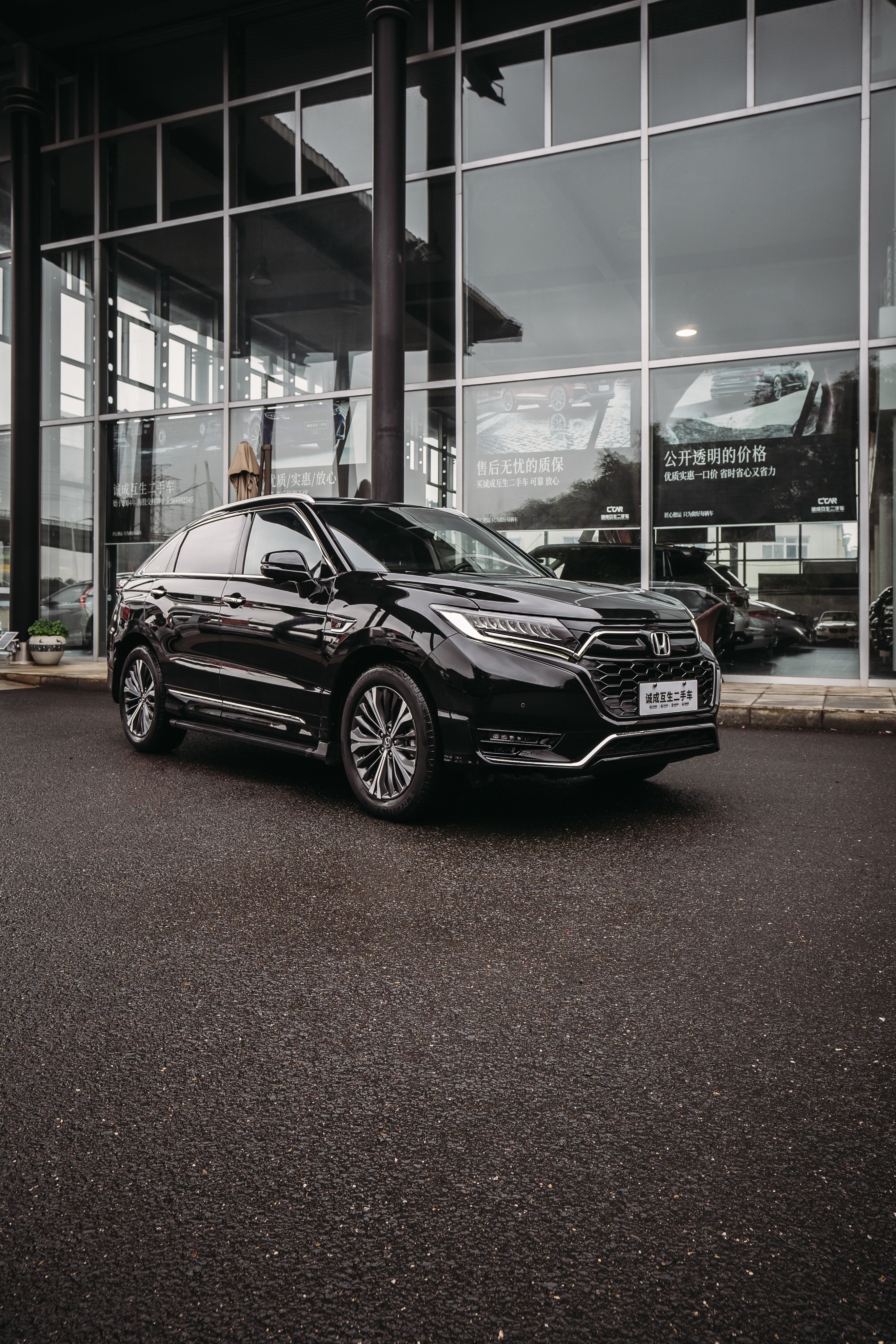 272马力 四驱 5座,3万公里左右—本田ur-v 370turbo 四驱尊享版