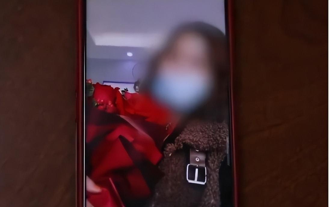 回顾婚礼当天新娘携19万失踪警方找到她后回应称我不认识新郎