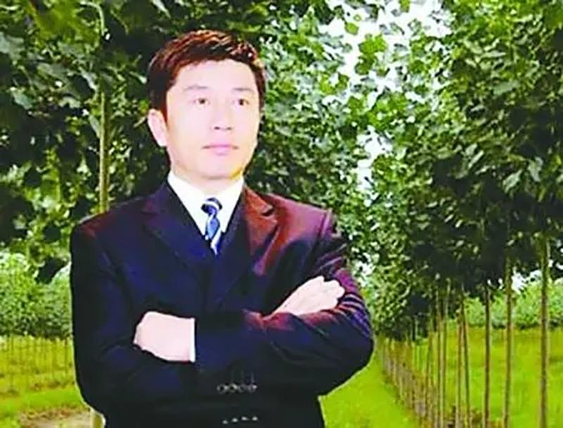 回顾东北巨骗陈相贵出演过刘老根花百万买手机号结局如何