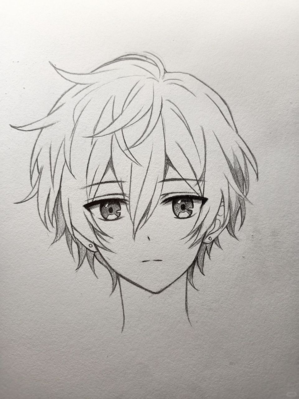 在画板上塑造生动的动漫男生形象,是我热衷的艺术探索