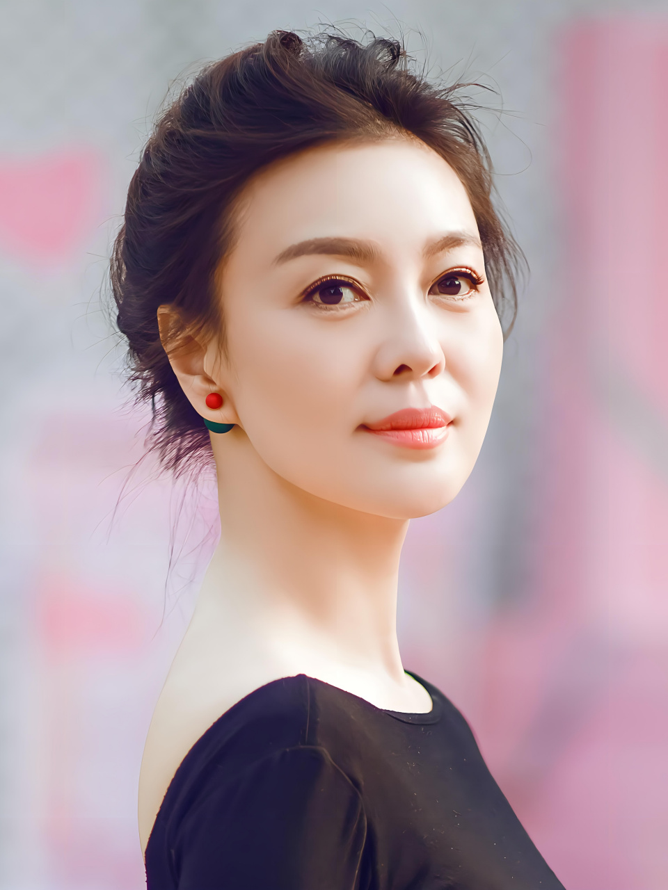 《我们的翻译官》热播,荣蓉实力演绎"硬核妈妈"吸睛无数99  94