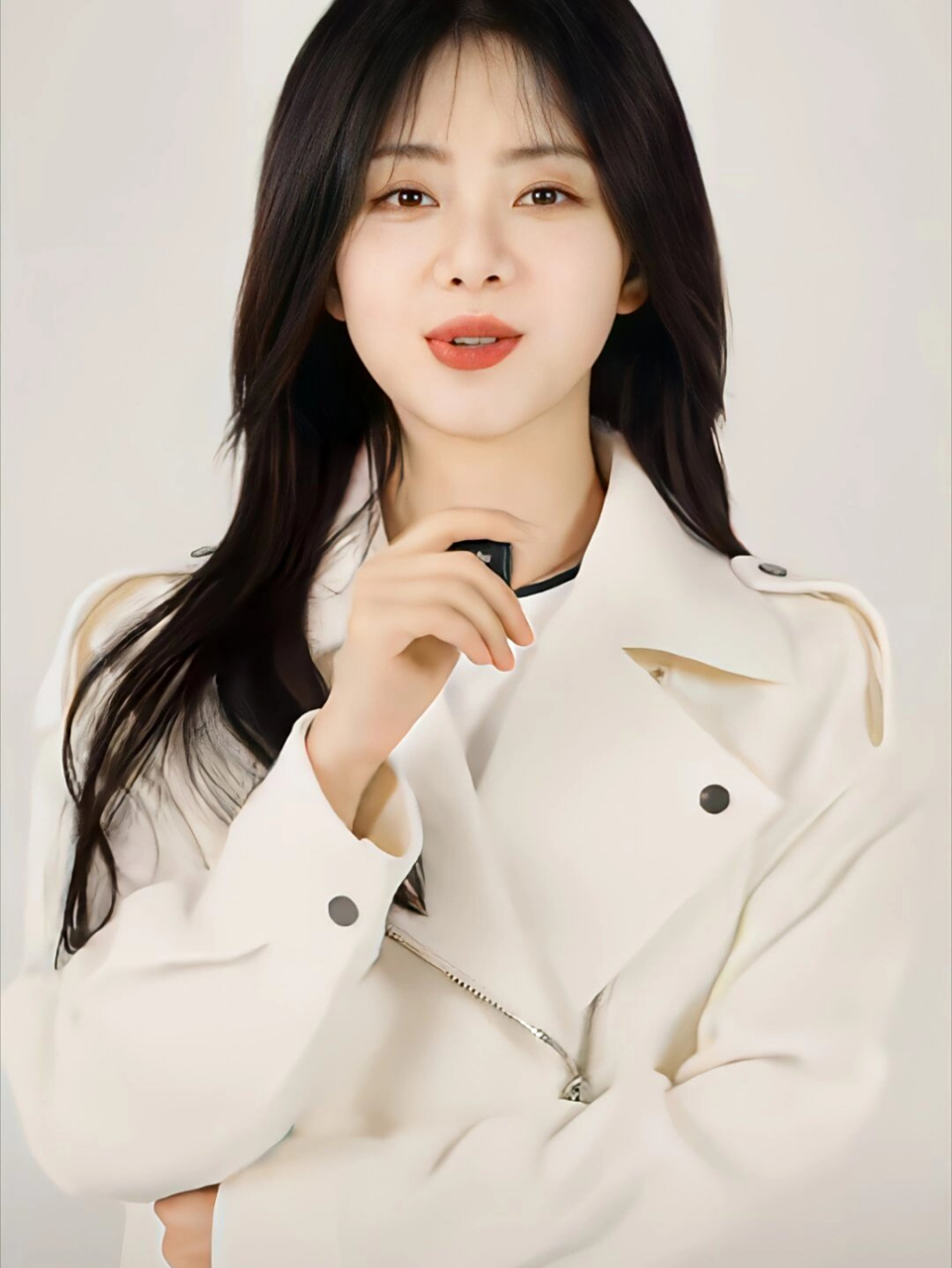 都是娃娃脸为啥谭松韵更舒服 在九零后女明星中,谭松韵和杨紫是两位