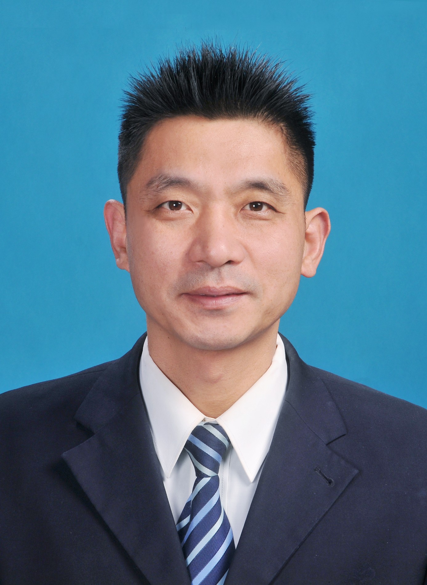 党委委员,驻局纪检监察组组长:王庆伟主持市纪委监委驻局纪检监察组