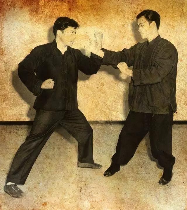 2021年,"木村"离世,为李小龙守墓48年,去世前一周还在扫墓