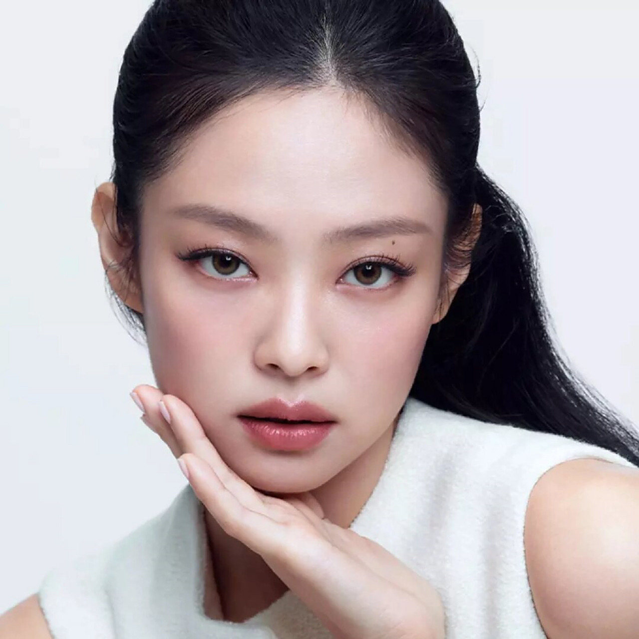 jennie | 眼尾睫毛  哎呀,亲爱的朋友们!