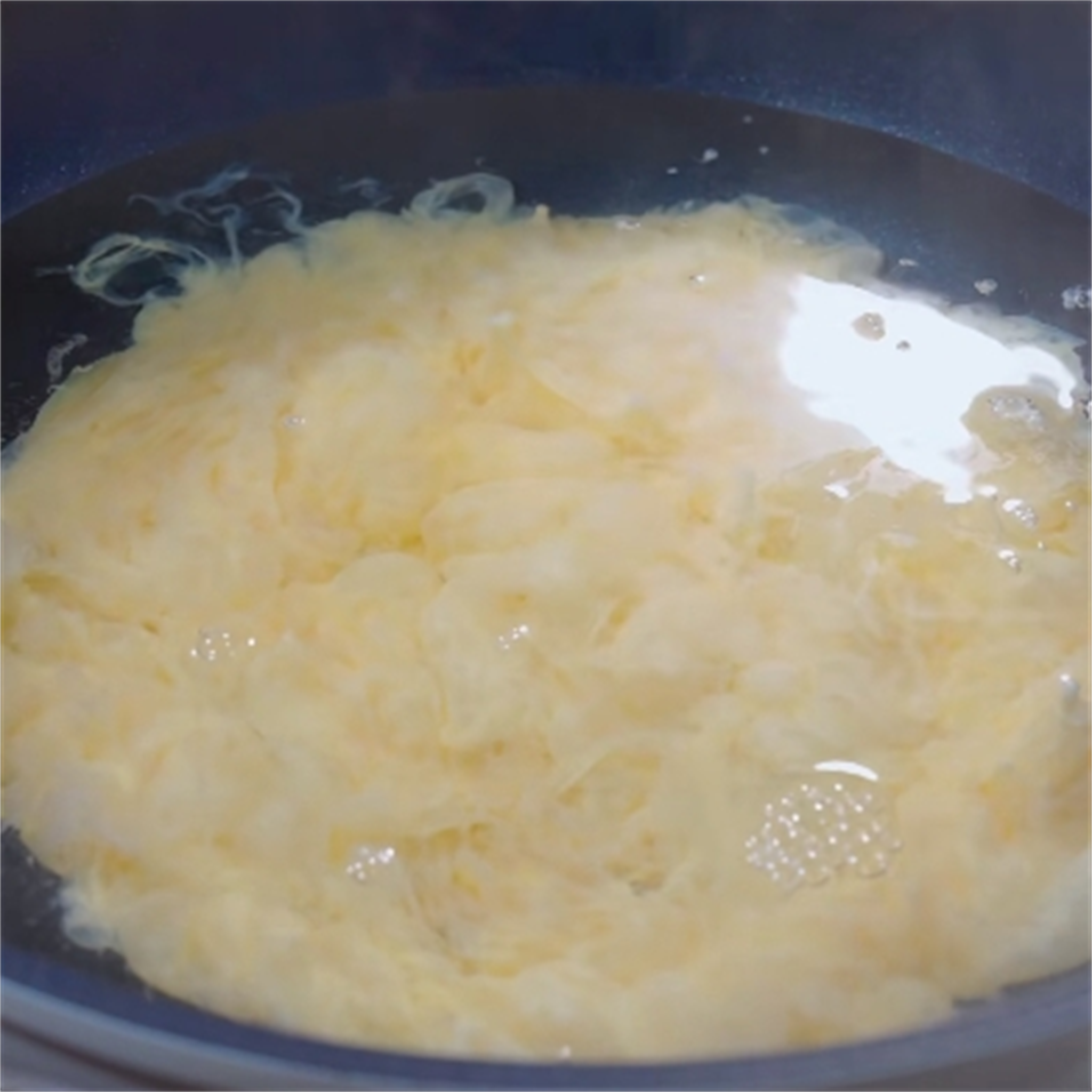 开水蛋花汤的做法:教你制作简单又滋补,健康又美味的一碗汤!