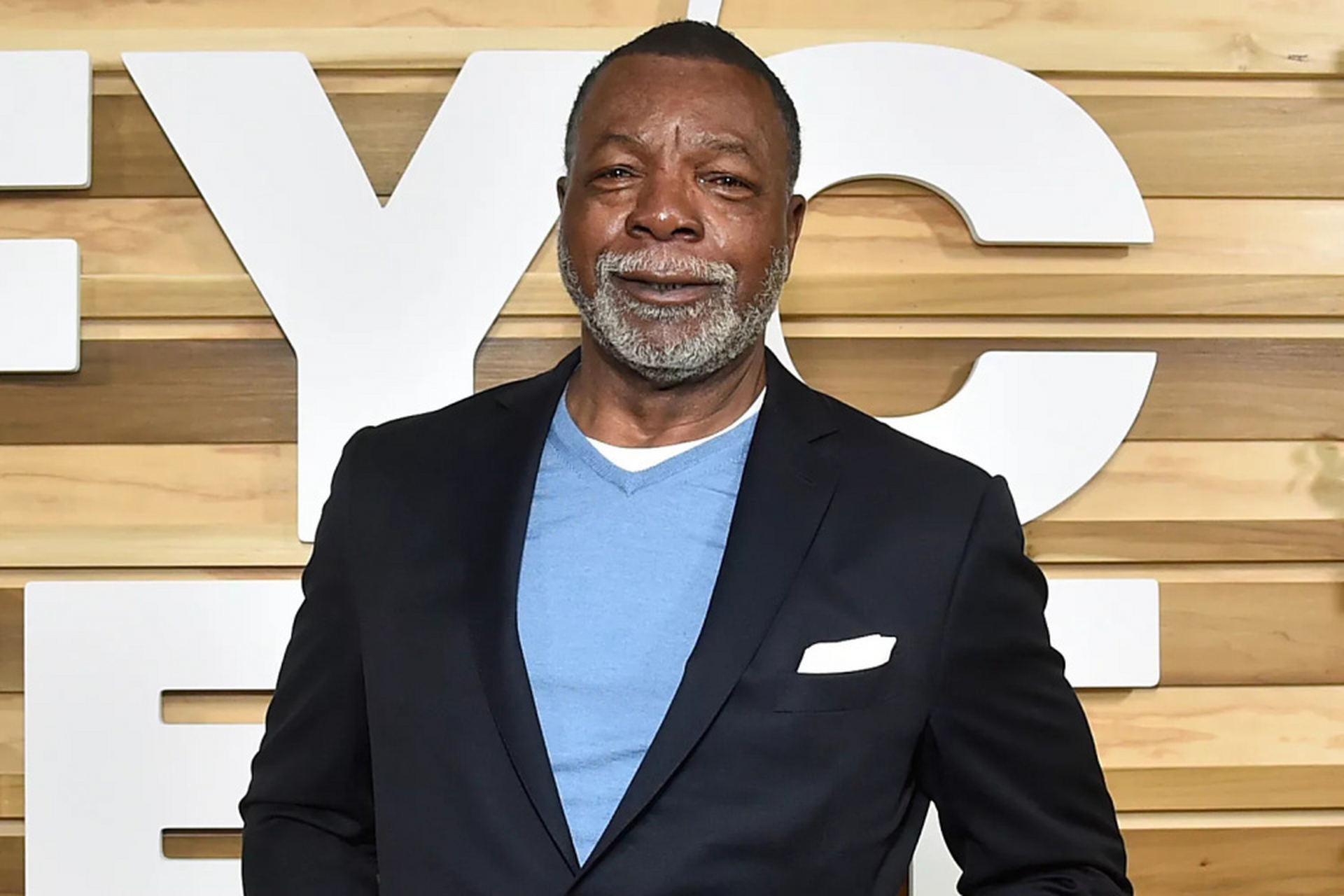 好莱坞男演员卡尔·韦瑟斯去世,享年76岁.