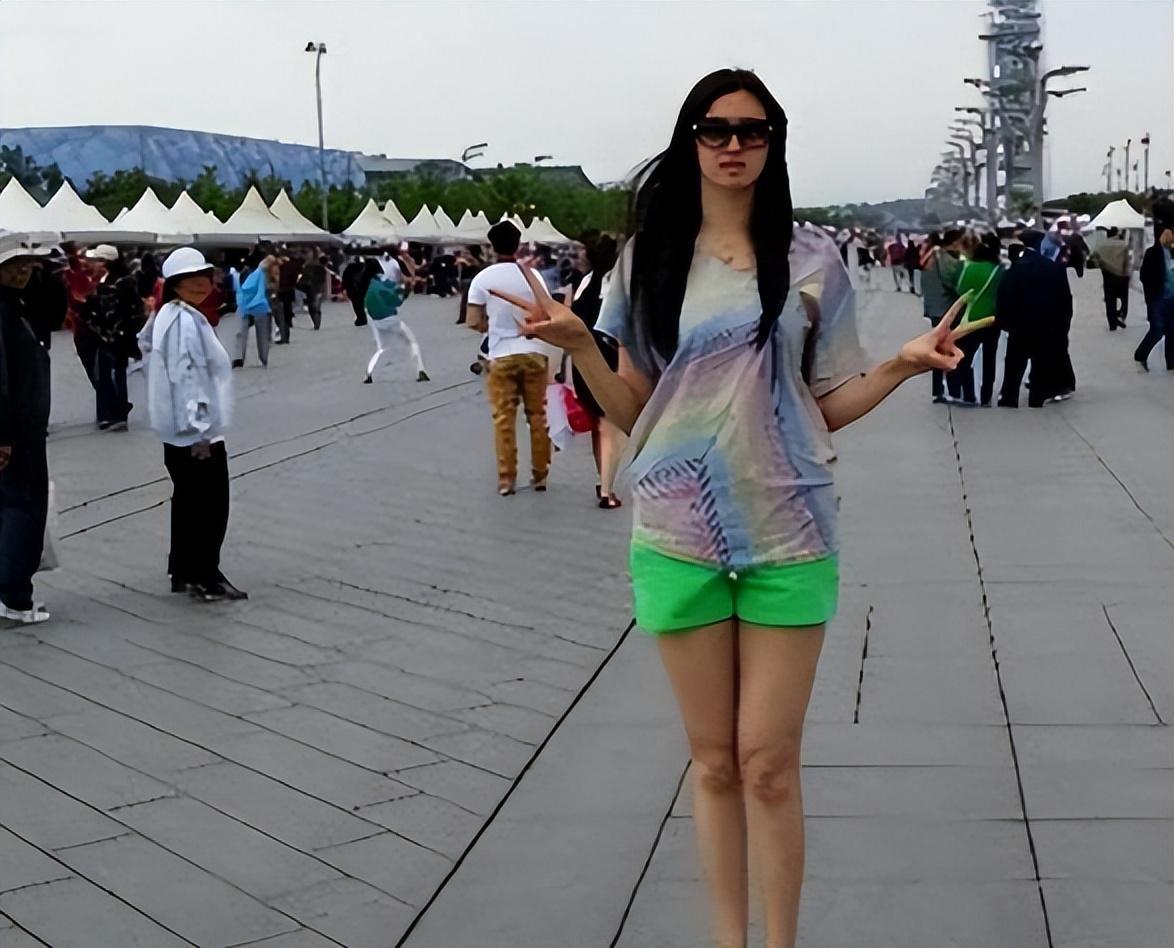 回顾小伙娶197米女篮巨人公婆很喜欢还为她拆掉房门