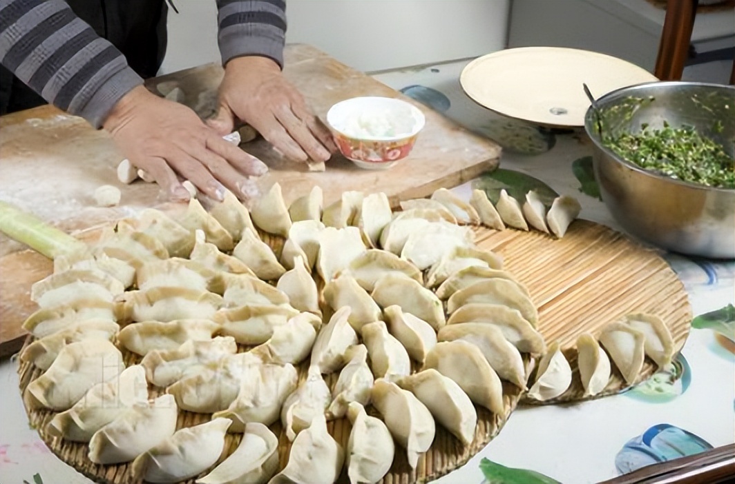 过年包饺子,白菜萝卜靠边站,3种"吉祥菜"鲜嫩可口,简单好吃