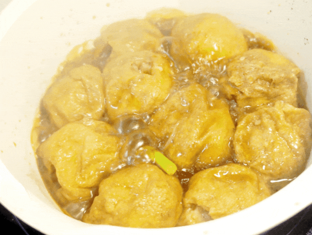 红烧油面筋塞肉上海人年夜饭不可缺少的一道美味越吃越团圆