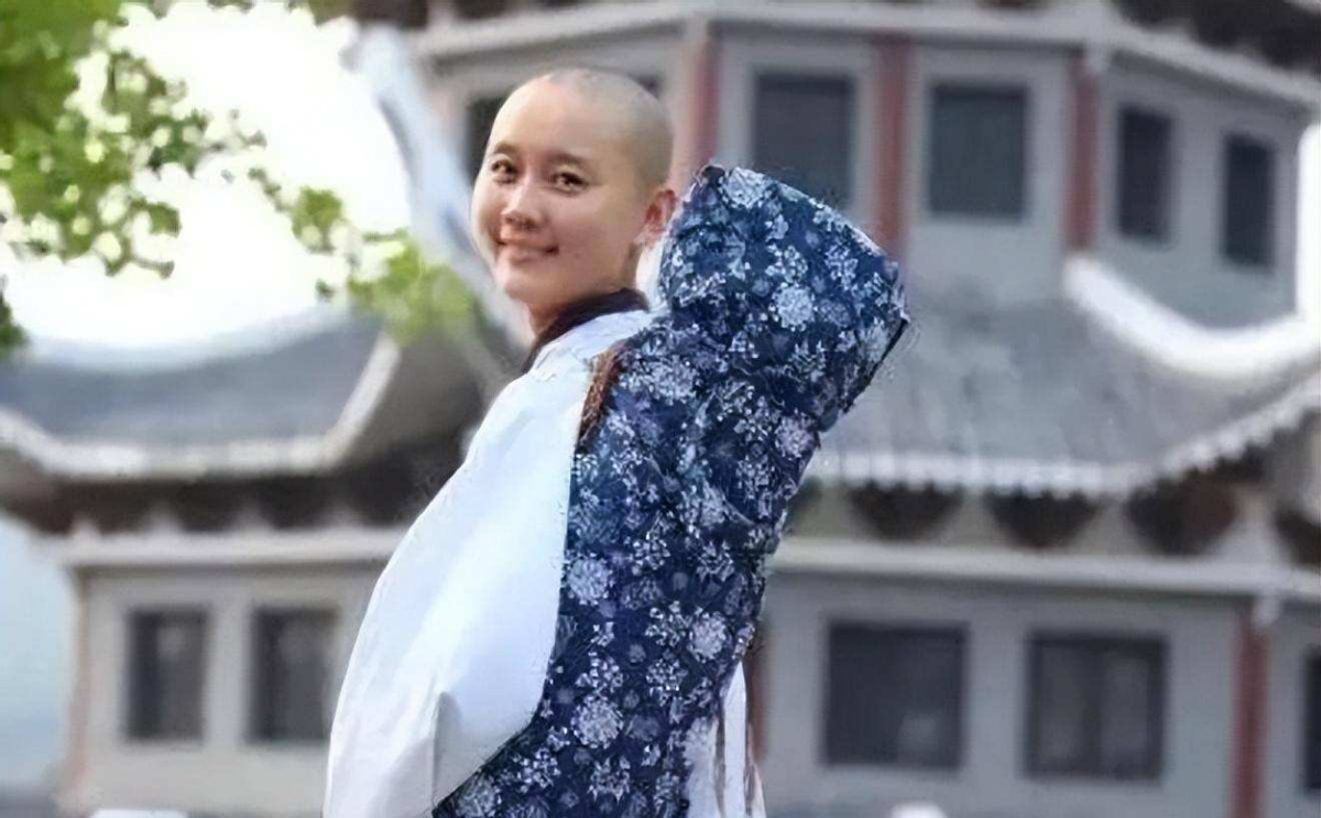 回顾最美尼姑释正孝同佛祖托梦出家放弃985大学皈依佛门