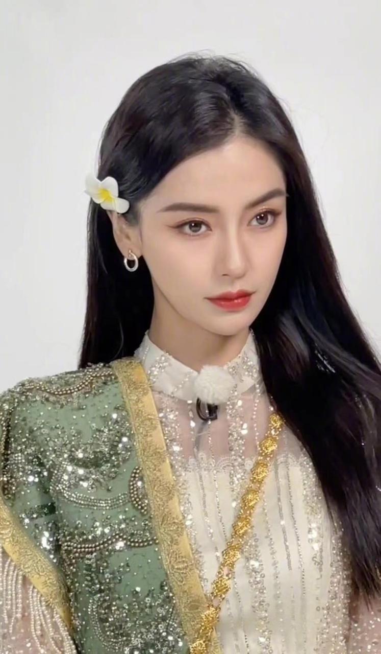 angelababy旗下基金注销,网友热议!娱乐圈风波不断?