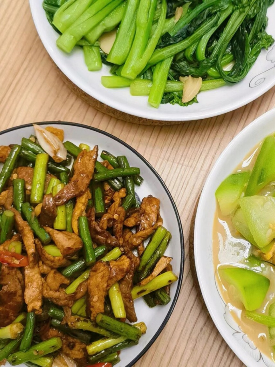 家常便饭最抚人心  哎呀,一年四季,一日三餐,这家常便饭可真是最能