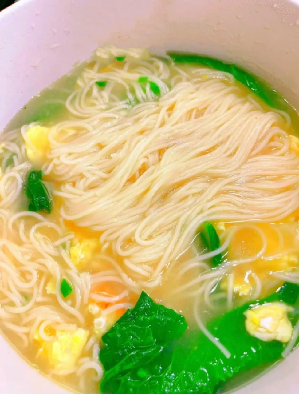 今天分享好吃简单易做的面条,真的太好吃了,懒人党看过来9799只